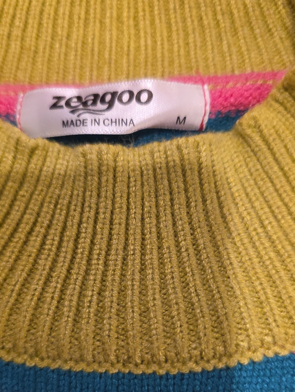 Womens Zeagoo Medium Colorblock Ribbed Crewneck Sweater in Yellow, Teal & Pink - Picture 3 of 9